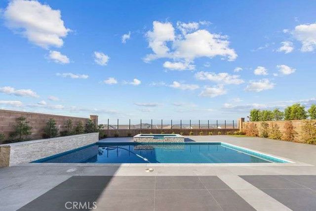 133 Drumbeat, Irvine, CA 92618