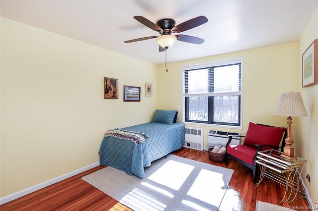 224-24 Union Turnpike 4H, Oakland Gardens, NY 11364