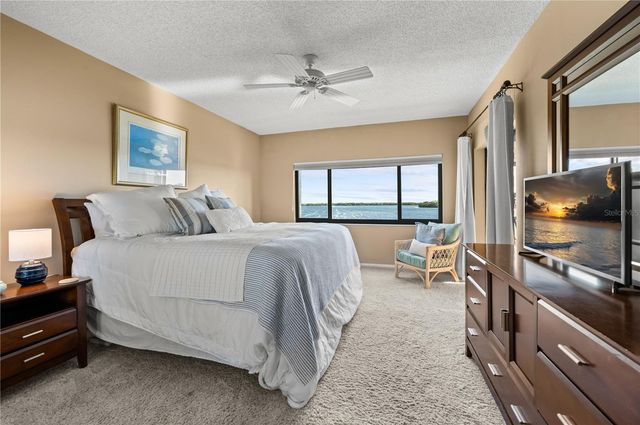 3500 GULF OF MEXICO DRIVE 104, Longboat Key, FL 34228