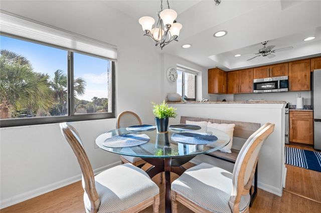 3500 GULF OF MEXICO DRIVE 104, Longboat Key, FL 34228