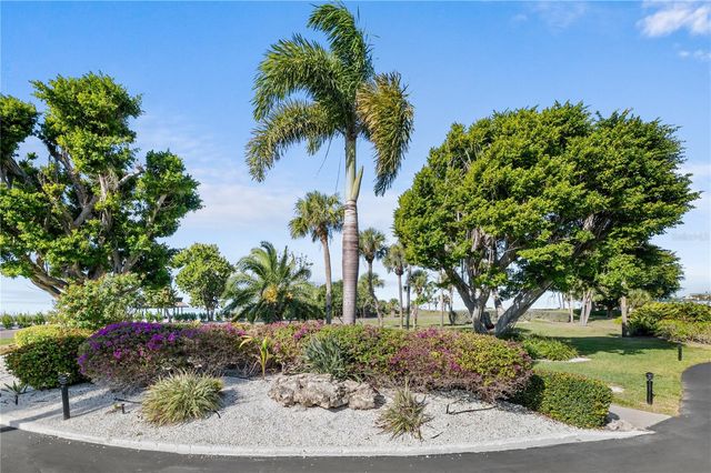 3500 GULF OF MEXICO DRIVE 104, Longboat Key, FL 34228