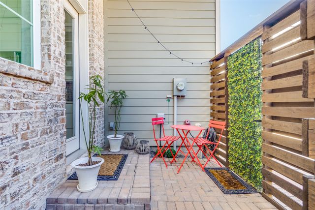 1729 G Avenue, Plano, TX 75074