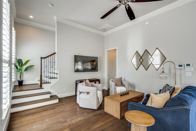 1729 G Avenue, Plano, TX 75074