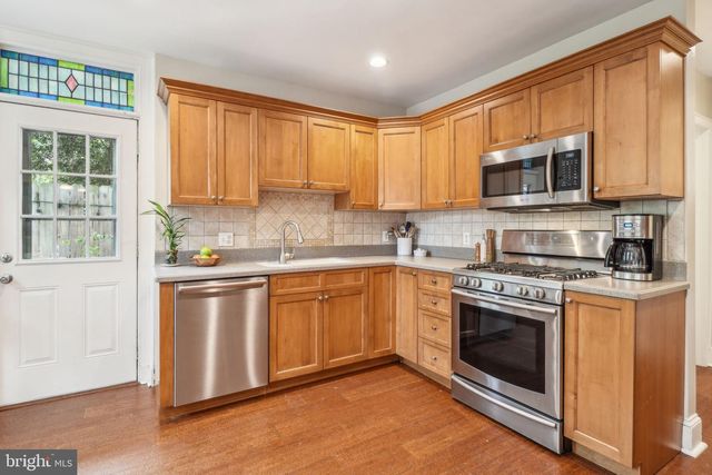426 11TH STREET, Washington, DC 20003