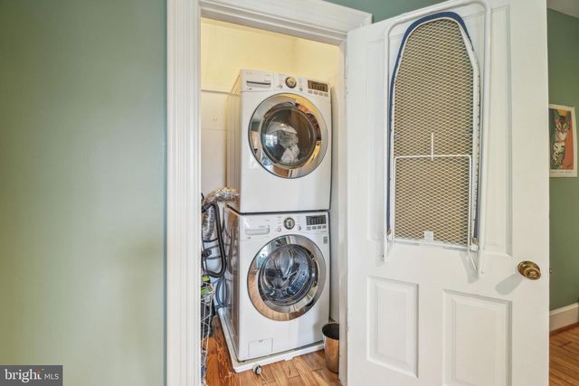 426 11TH STREET, Washington, DC 20003