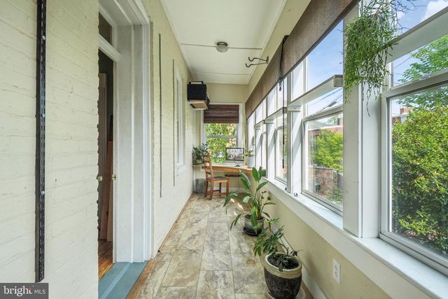 426 11TH STREET, Washington, DC 20003