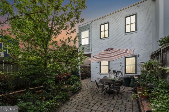 426 11TH STREET, Washington, DC 20003