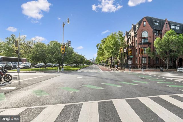 426 11TH STREET, Washington, DC 20003