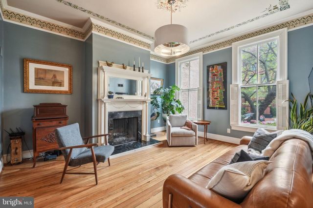 426 11TH STREET, Washington, DC 20003