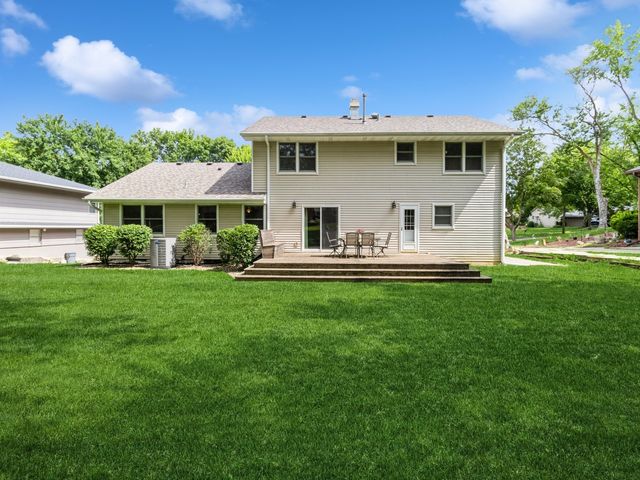 2906 Watrous Avenue, Des Moines, IA 50321