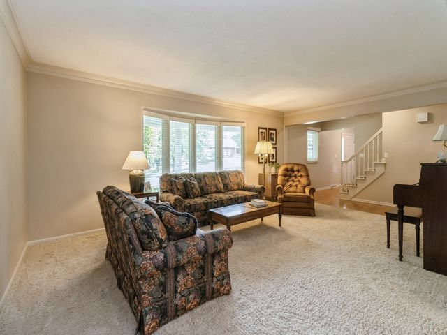 2906 Watrous Avenue, Des Moines, IA 50321