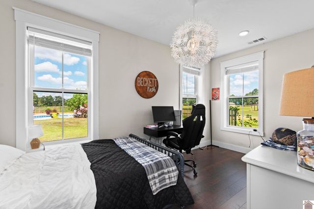 2939 Thurmond Road, Murray, KY 42071