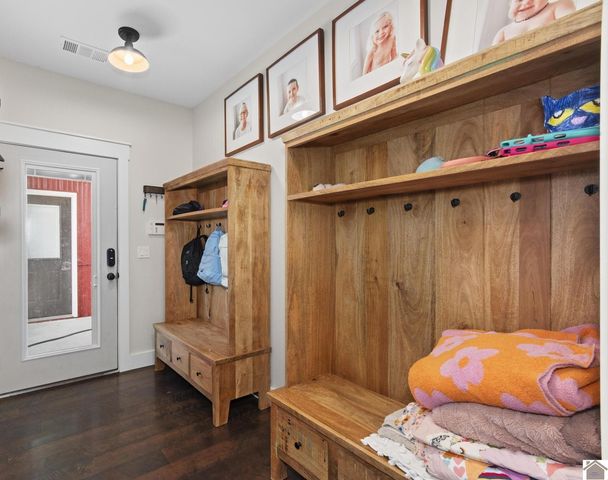 2939 Thurmond Road, Murray, KY 42071