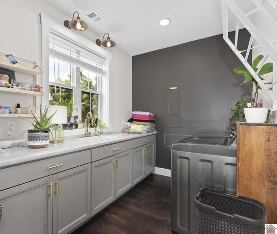 2939 Thurmond Road, Murray, KY 42071