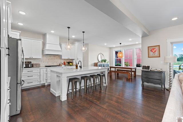 2939 Thurmond Road, Murray, KY 42071