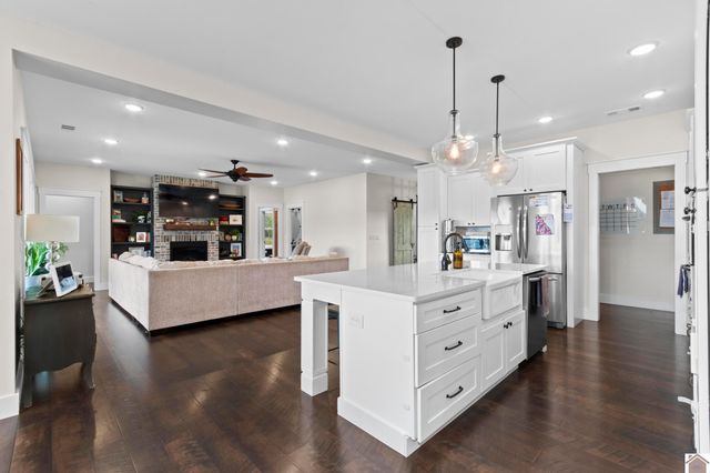 2939 Thurmond Road, Murray, KY 42071