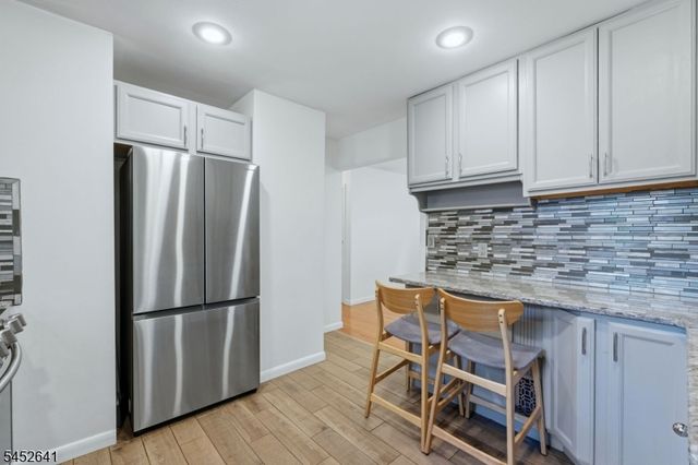 77 Deborah Ct, Plainfield City, NJ 07062