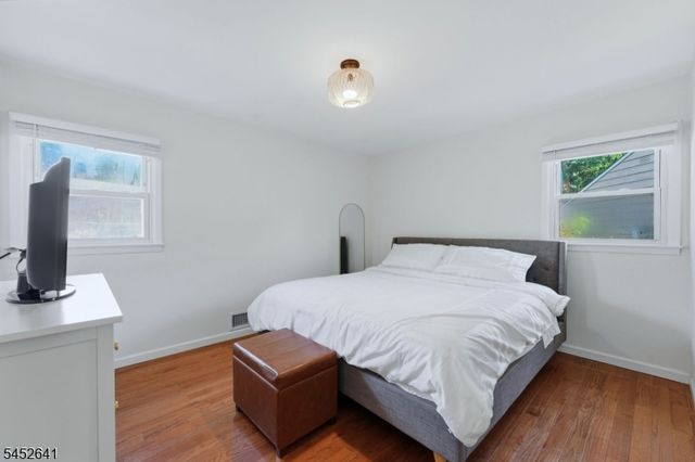 77 Deborah Ct, Plainfield City, NJ 07062
