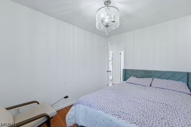 77 Deborah Ct, Plainfield City, NJ 07062
