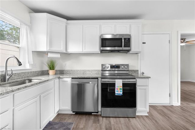 3517 Victoria DR, Virginia Beach, VA 23452
