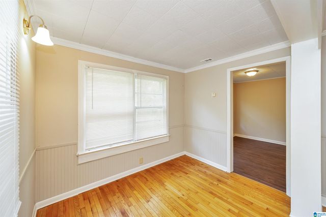 80 BARNETT STREET, Sylacauga, AL 35149