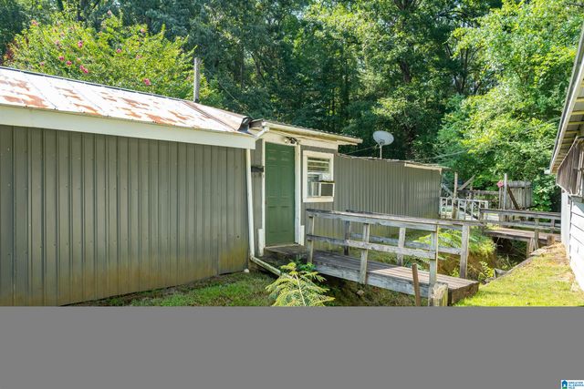 80 BARNETT STREET, Sylacauga, AL 35149