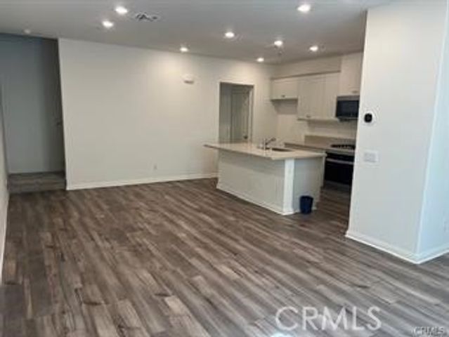 4003 E Huntington, Ontario, CA 91761