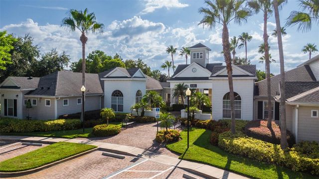 233 SOUTHERN PECAN CIRCLE 101, Winter Garden, FL 34787