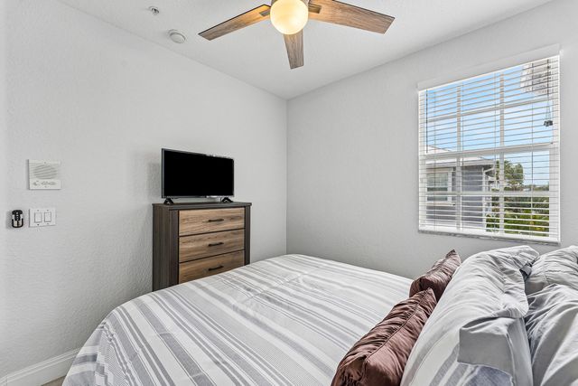 295 NE 5th Avenue 22, Delray Beach, FL 33483