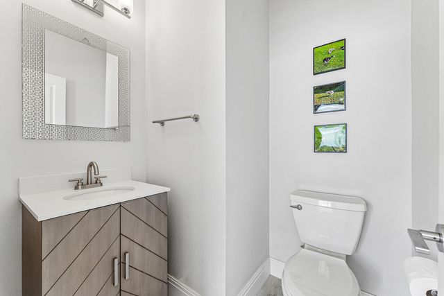 295 NE 5th Avenue 22, Delray Beach, FL 33483