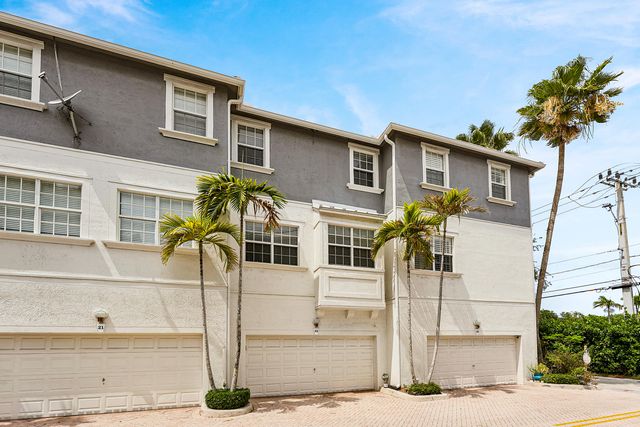 295 NE 5th Avenue 22, Delray Beach, FL 33483