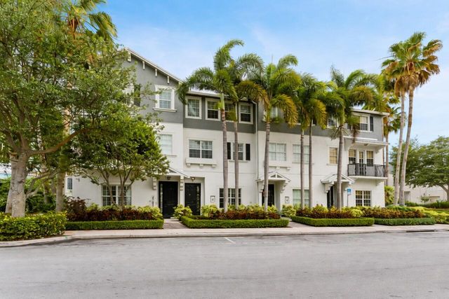 295 NE 5th Avenue 22, Delray Beach, FL 33483