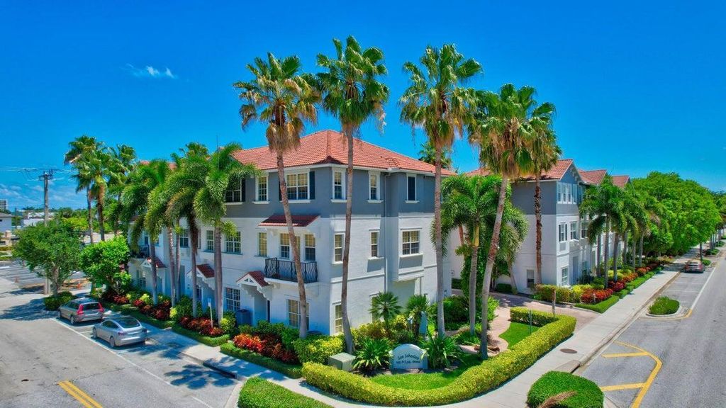 295 NE 5th Avenue 22, Delray Beach, FL 33483