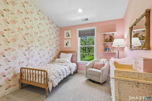 21 Brentwood Circle, Danbury, CT 06810