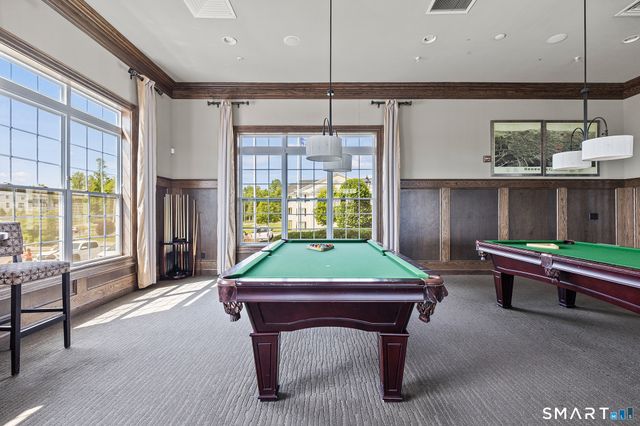 21 Brentwood Circle, Danbury, CT 06810