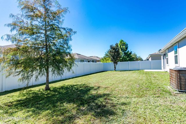 2165 PEBBLE POINT Drive, Green Cove Springs, FL 32043