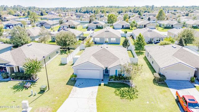 2165 PEBBLE POINT Drive, Green Cove Springs, FL 32043