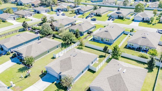 2165 PEBBLE POINT Drive, Green Cove Springs, FL 32043