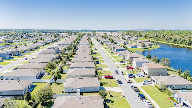2165 PEBBLE POINT Drive, Green Cove Springs, FL 32043