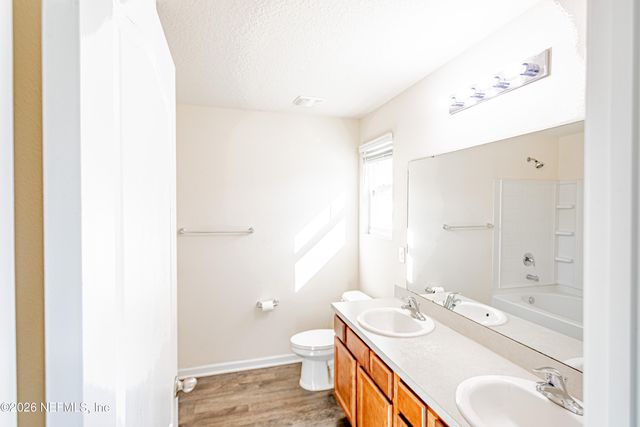 2165 PEBBLE POINT Drive, Green Cove Springs, FL 32043