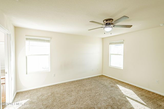 2165 PEBBLE POINT Drive, Green Cove Springs, FL 32043