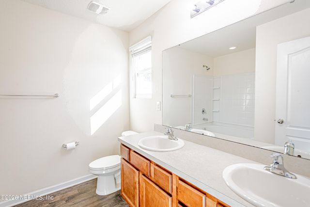 2165 PEBBLE POINT Drive, Green Cove Springs, FL 32043