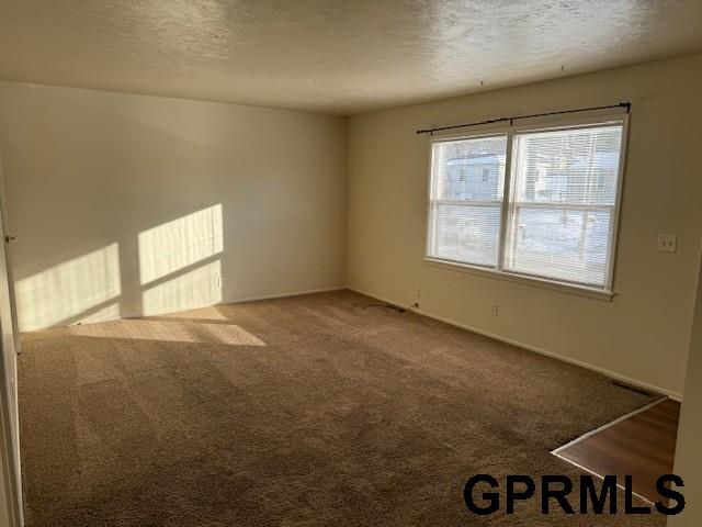 2314 Emiline Street, Bellevue, NE 68147