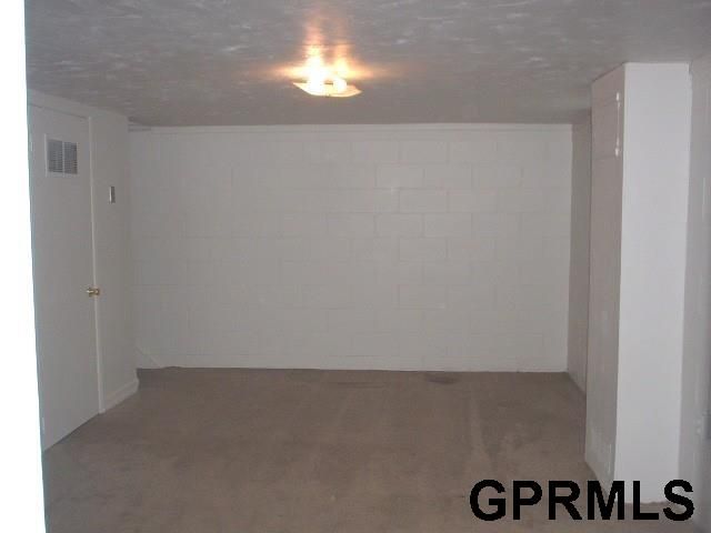 2314 Emiline Street, Bellevue, NE 68147
