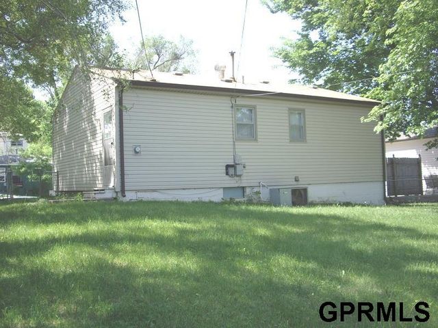 2314 Emiline Street, Bellevue, NE 68147