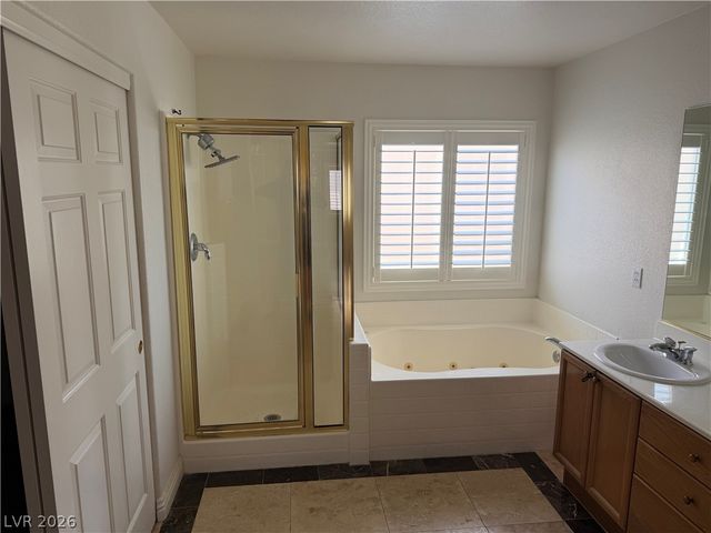 178 Flying Hills Avenue, Las Vegas, NV 89148