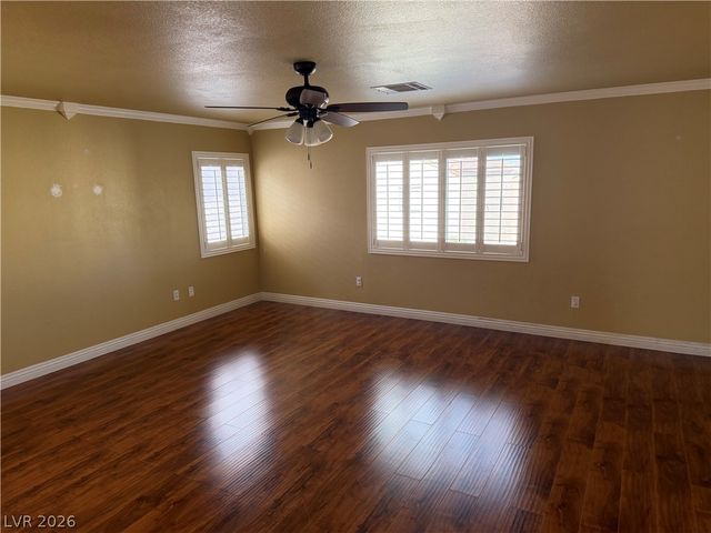 178 Flying Hills Avenue, Las Vegas, NV 89148