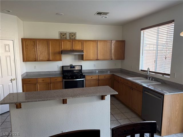 178 Flying Hills Avenue, Las Vegas, NV 89148