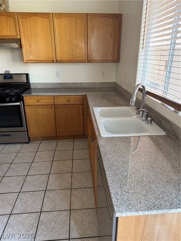 178 Flying Hills Avenue, Las Vegas, NV 89148