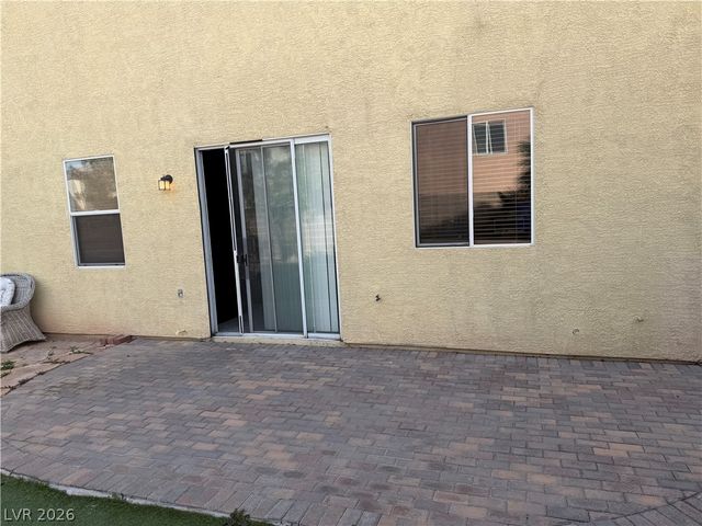 178 Flying Hills Avenue, Las Vegas, NV 89148